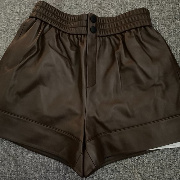 GENUINE LAMB LEATHER HIGH WAISTED SHORTS IN BROWN- SIZE S/M